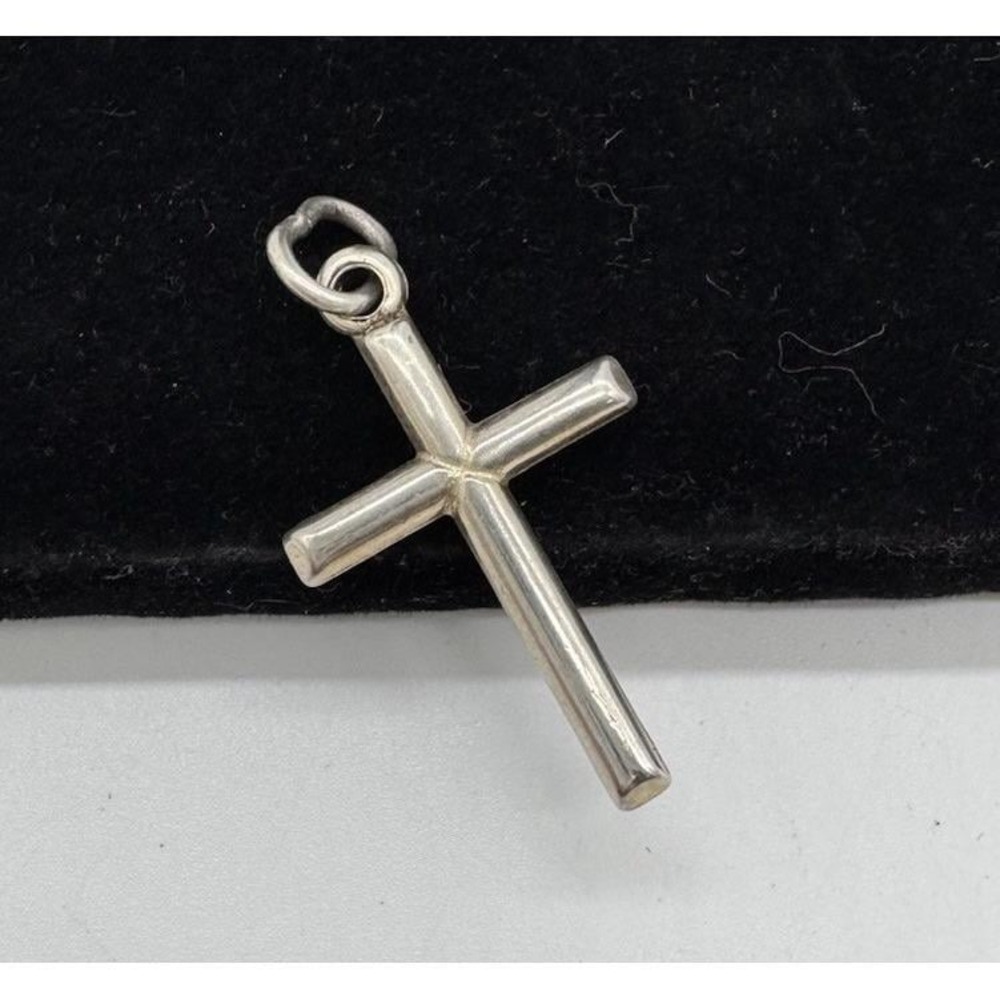 925 Sterling Silver Vintage Minimalist Religious Cross Drop Pendant